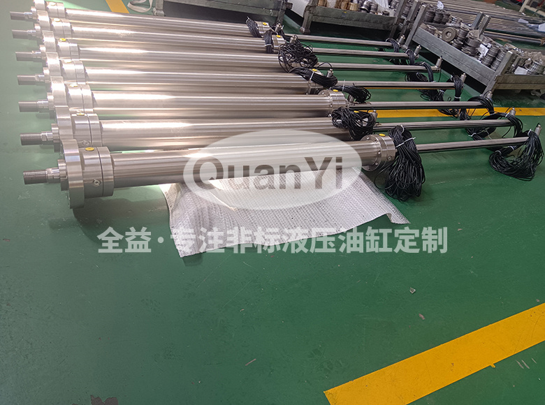 常州全益機械制造有限公司-不銹鋼雙出桿液壓油缸|水閘閥門專用|帶接近開關|耐腐蝕-帶接近開關